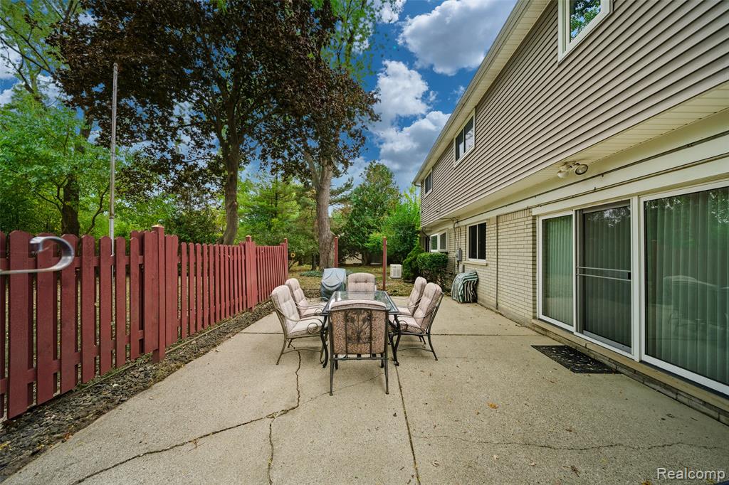 4435 Westover Drive, West Bloomfield, MI 48323 — Photo 62