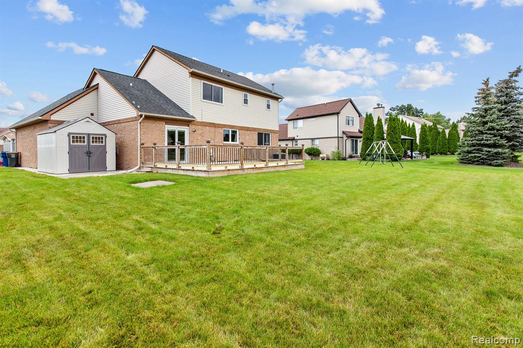 4051 SARAH ANN Drive, Canton, MI 48188 — Photo 18
