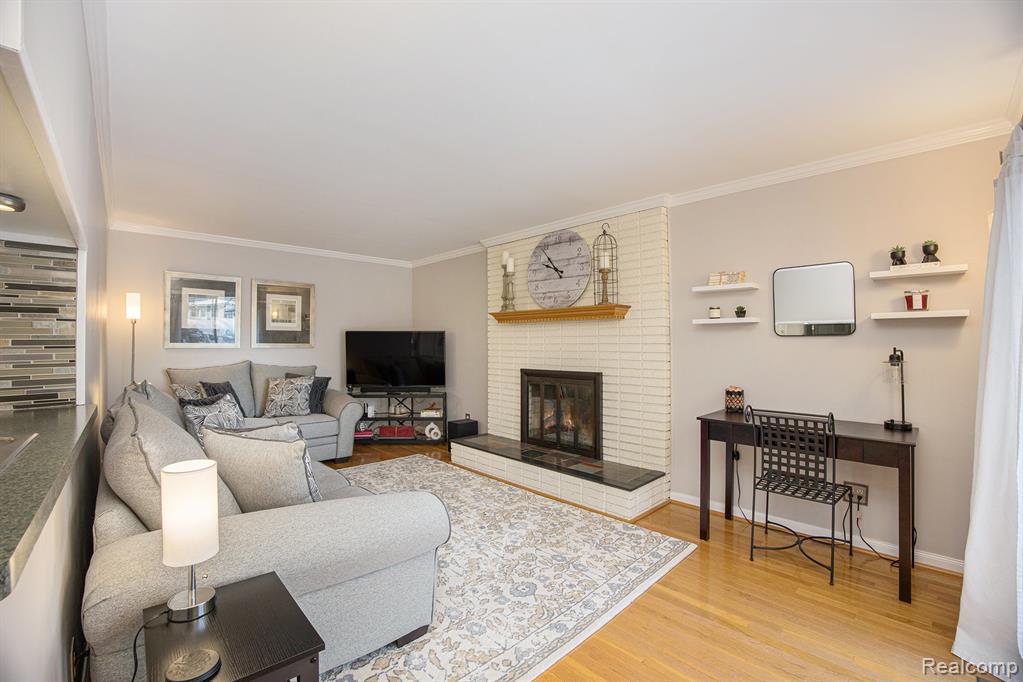 4151 Cambridge Crescent Drive, Troy, MI 48085 — Photo 12