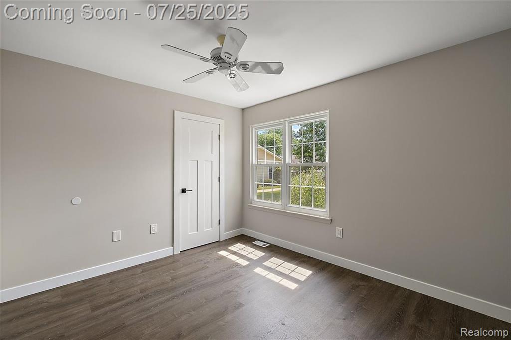 39869 Village Wood Lane, Novi, MI — Photo 31