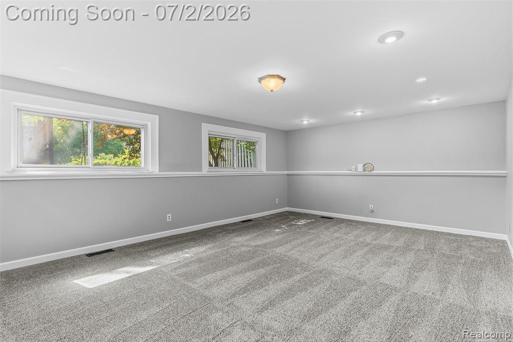 305 East Road, Holly, MI 48442 — Photo 23