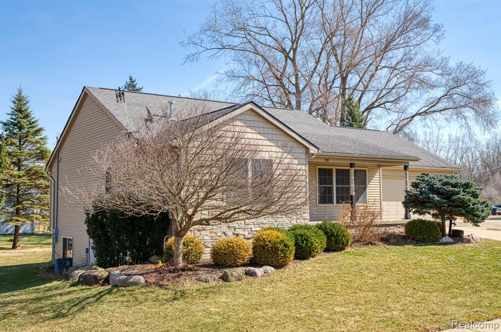 189 FRANKLIN Street, Webberville, MI 48892 — Photo 23