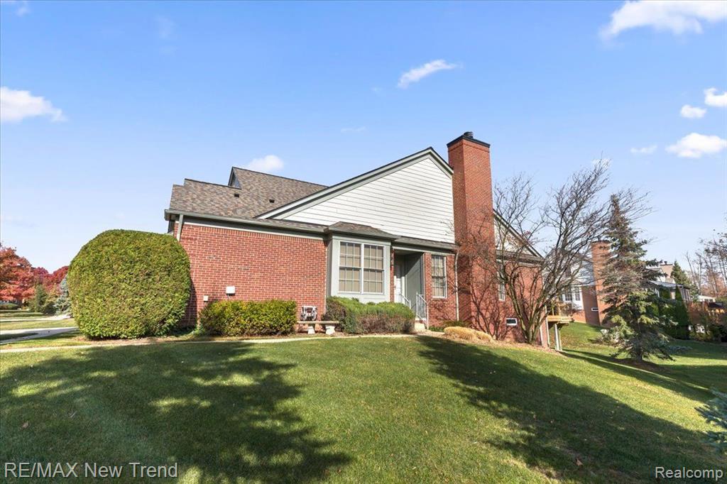 16502 CYPRESS Court, Northville, MI 48168 — Photo 34