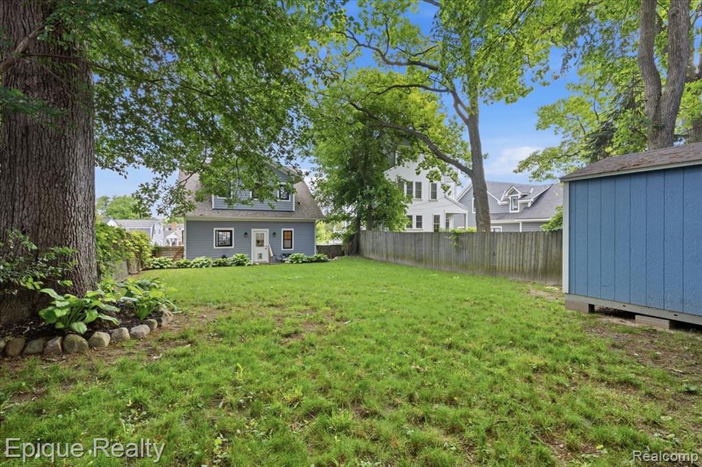 114 Bellevue Avenue, Lake Orion, MI 48362 — Photo 67