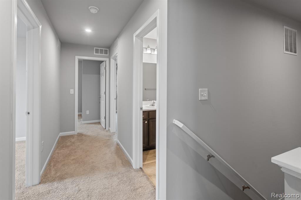 7193 PRIMROSE Lane, Grand Blanc, MI 48439 — Photo 19