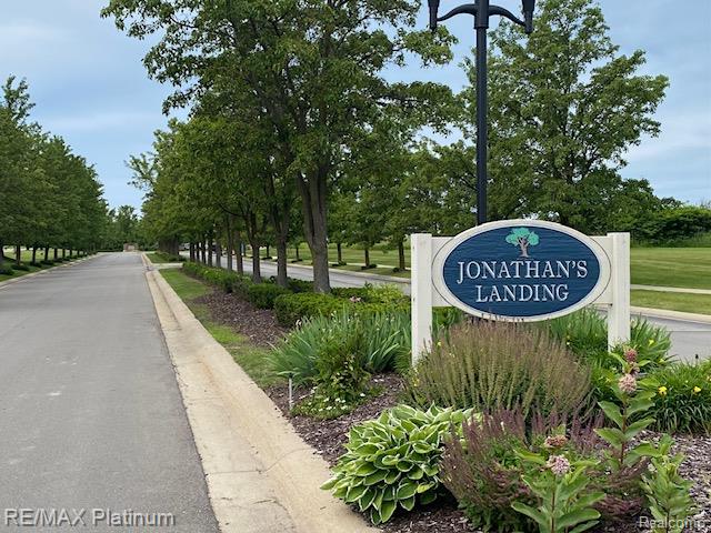 1105 S Rial Lake Dr., 45, Howell, MI 48843 — Photo 2