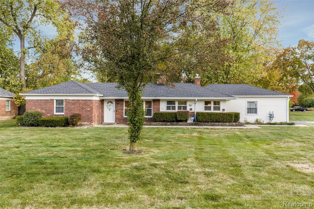 31220 Sheridan Drive, Beverly Hills, MI 48025 — Photo 33