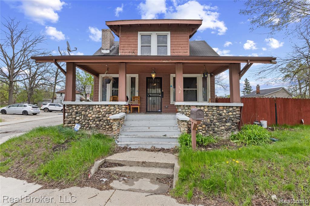 352 N Perry Street, Pontiac, MI 48342 — Photo 2