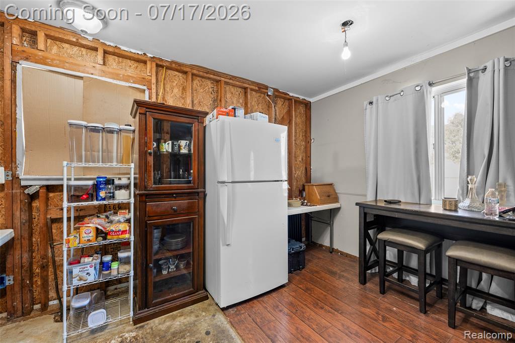 6871 Troy Street, Taylor, MI 48180 — Photo 27