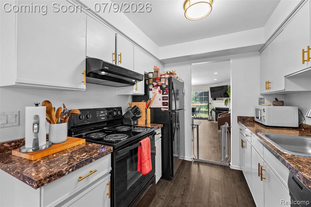 700 S Brady Road, A, Dearborn, MI 48124 — Photo 15