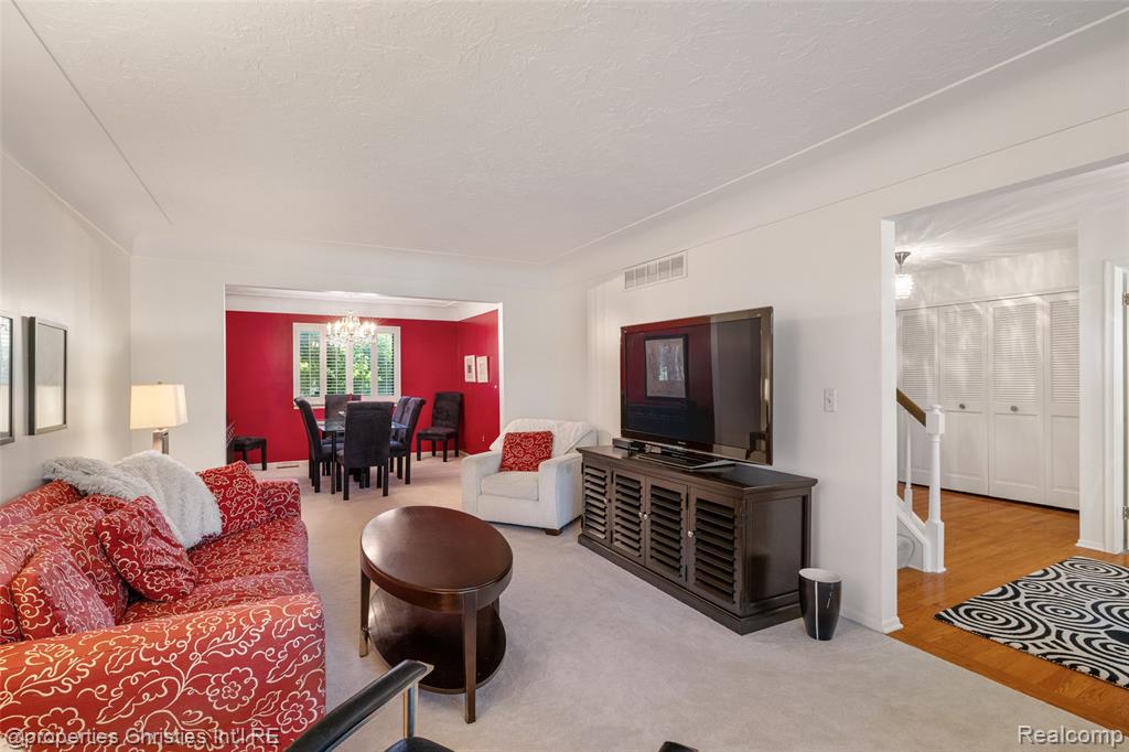 89 Maclynn Drive, Troy, MI 48098 — Photo 11