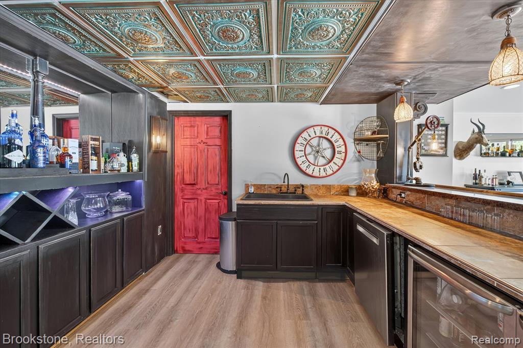 1270 Gleneagles, Highland, MI — Photo 27
