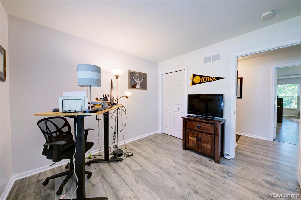 3425 EMPIRE STATE Drive, Canton, MI 48188 — Photo 29