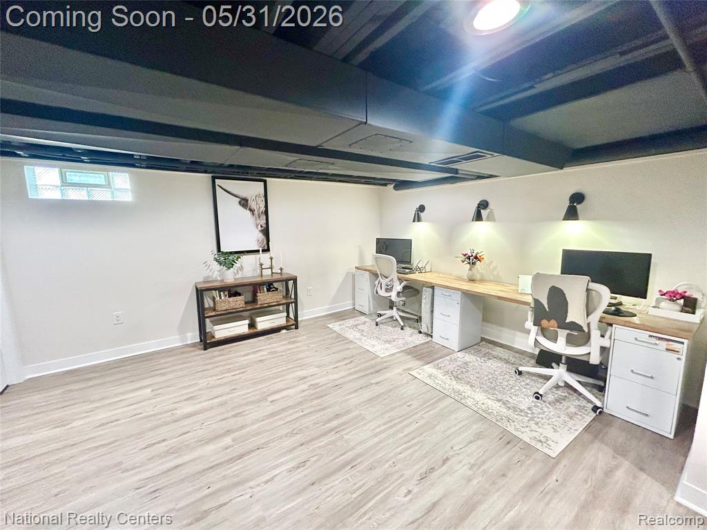 9611 Deering Street, Livonia, MI 48150 — Photo 29
