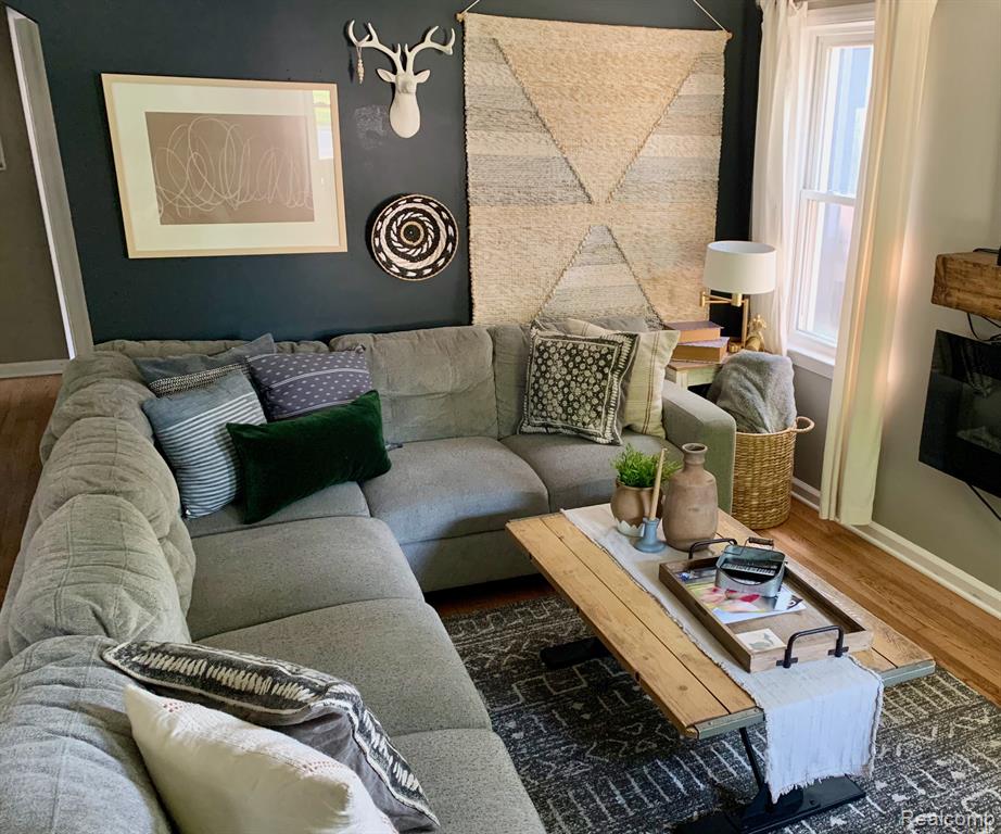 511 S VERMONT Avenue, Royal Oak, MI 48067 — Photo 9