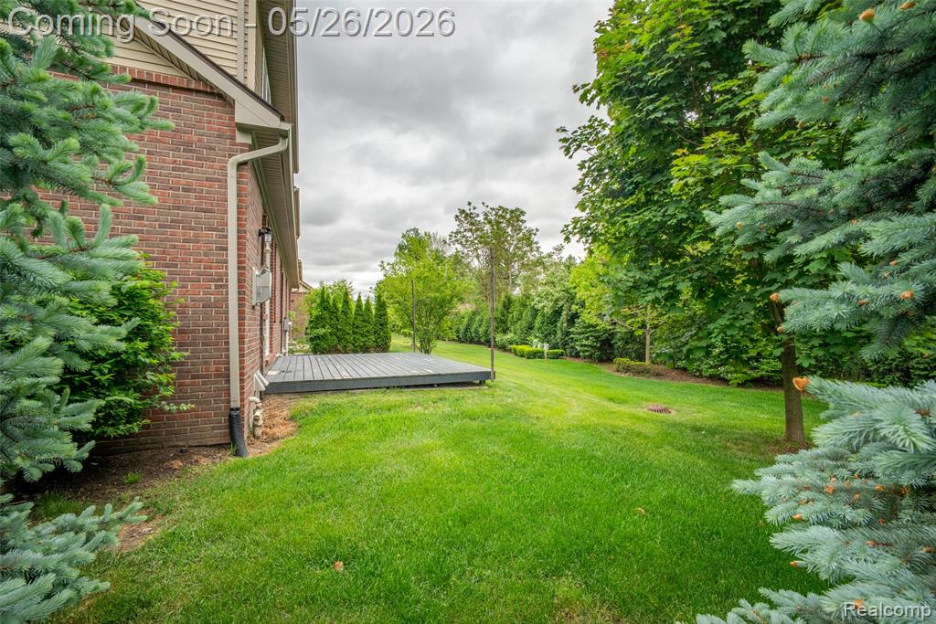 42384 Gateway Dr, Plymouth, MI 48170 — Photo 34