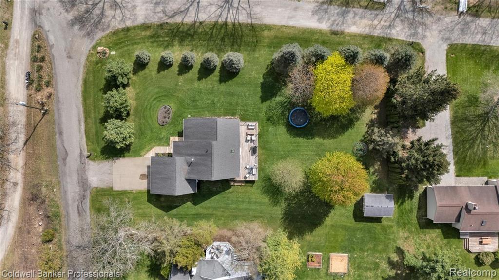 715 Eagle Hill, Ortonville, MI 48462 — Photo 6