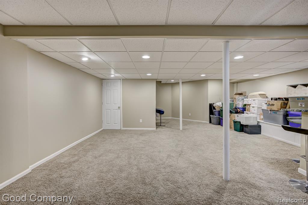 54683 Four Seasons Drive, Shelby Twp, MI 48316 — Photo 49