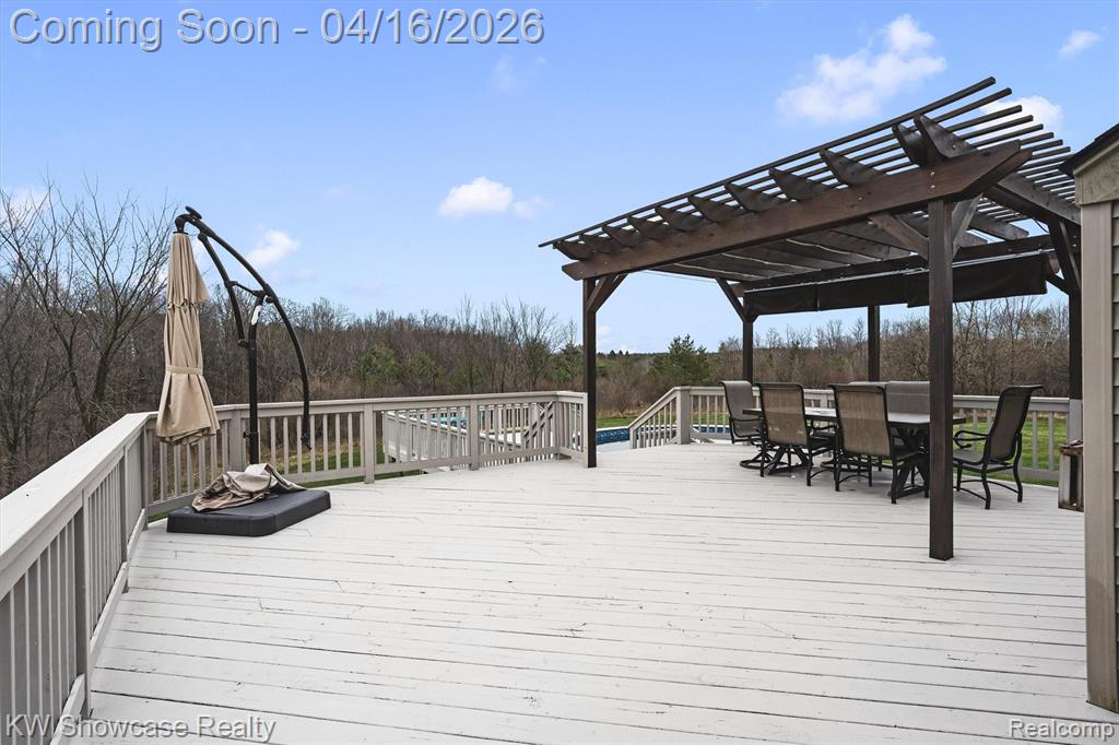 8315 E Allen Road, Fenton, MI 48430 — Photo 5