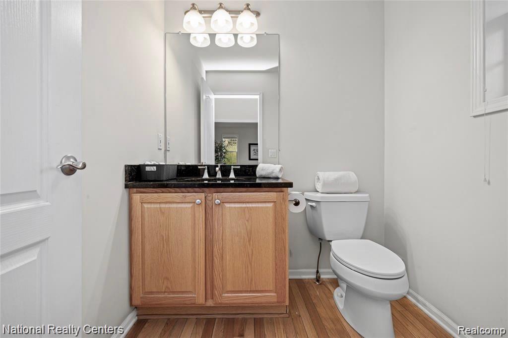 8521 Brewster, Canton, MI 48187 — Photo 18
