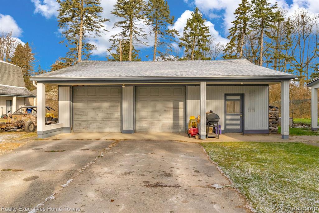 2155 ARLINGTON Road, Columbus, MI — Photo 47