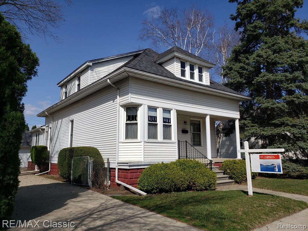 7299 GRONOW, Center Line, MI 48015 — front exterior
