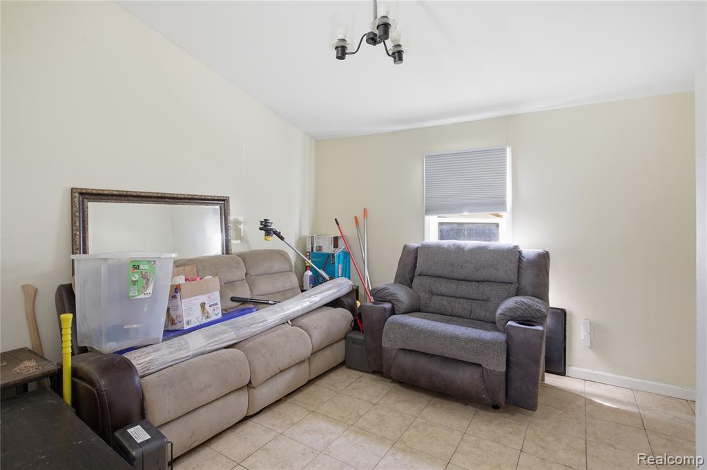 16240 Manning Street, Detroit, MI 48205 — Photo 11