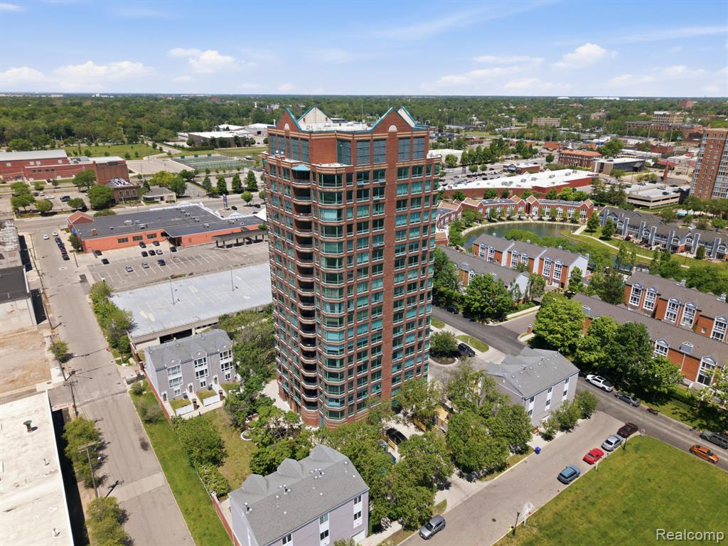3320 Spinnaker Lane, 7A, Detroit, MI 48207 — Photo 30