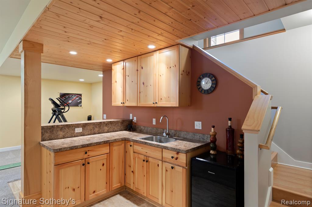 4893 HIGH MEADOW Lane, Ann Arbor, MI 48103 — Photo 23