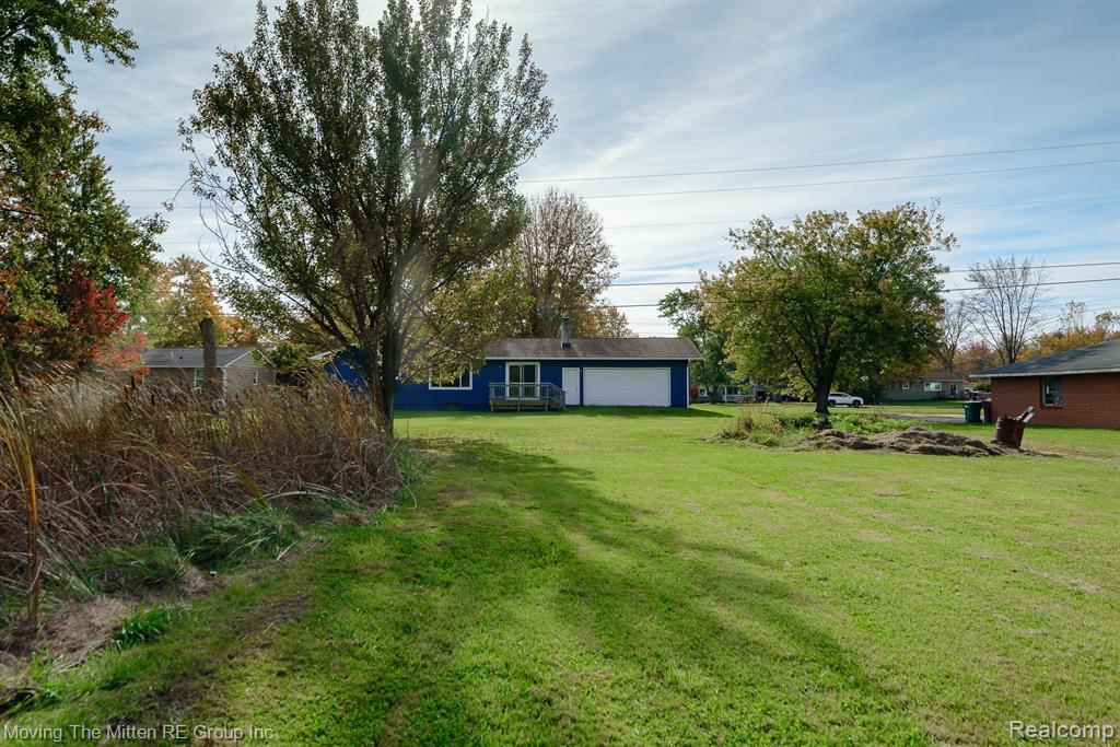 43654 CROWLEY Road, Van Buren, MI 48111 — Photo 41