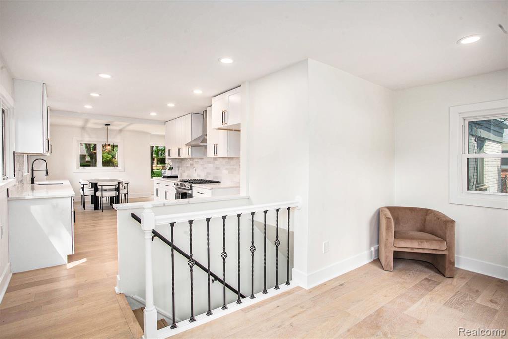 31100 W Rutland Street, Beverly Hills, MI 48025 — Photo 11
