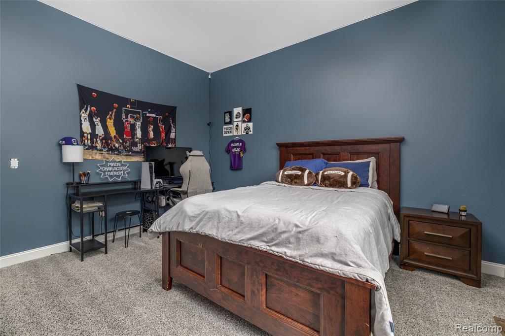 52041 Loon Court, Shelby Twp, MI 48315 — Photo 21