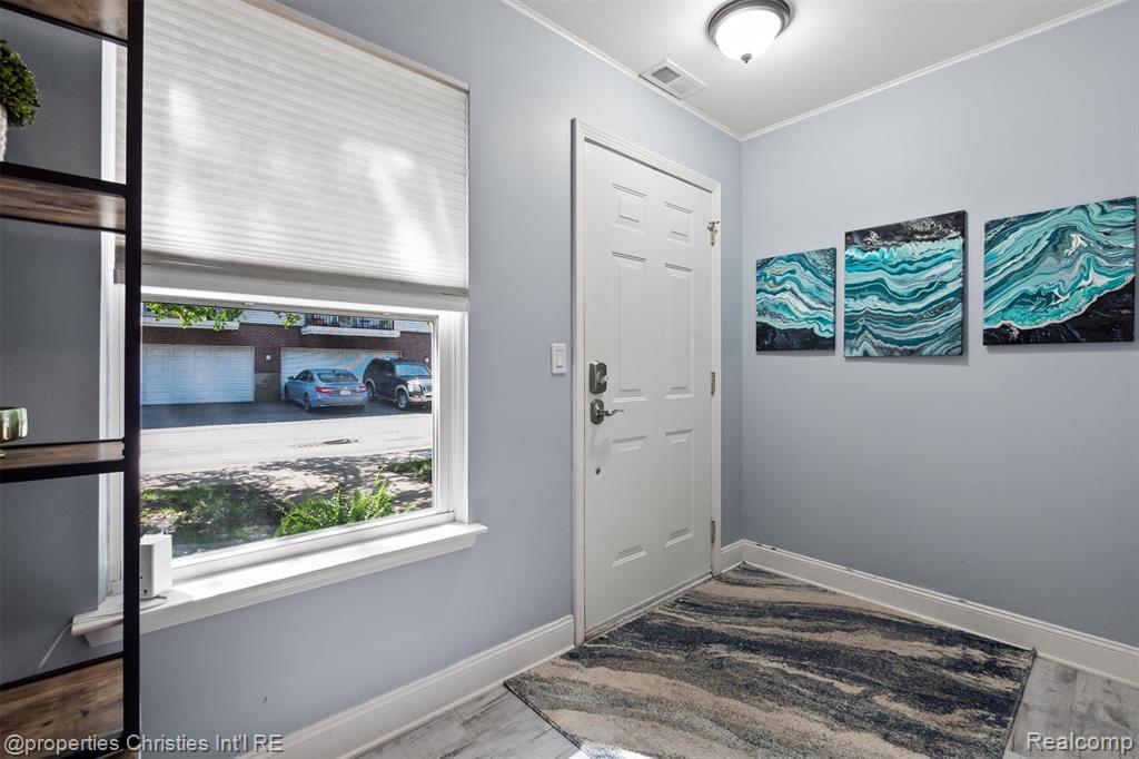 281 E Palmer Street - Photo 4