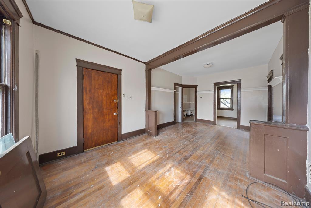 7334 WILDEMERE Street, Detroit, MI 48206 — Photo 29