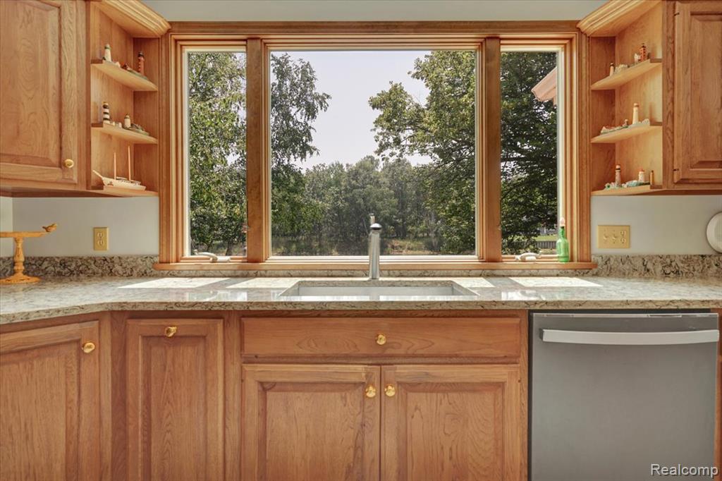 9683 Shore Drive, MI — Photo 4