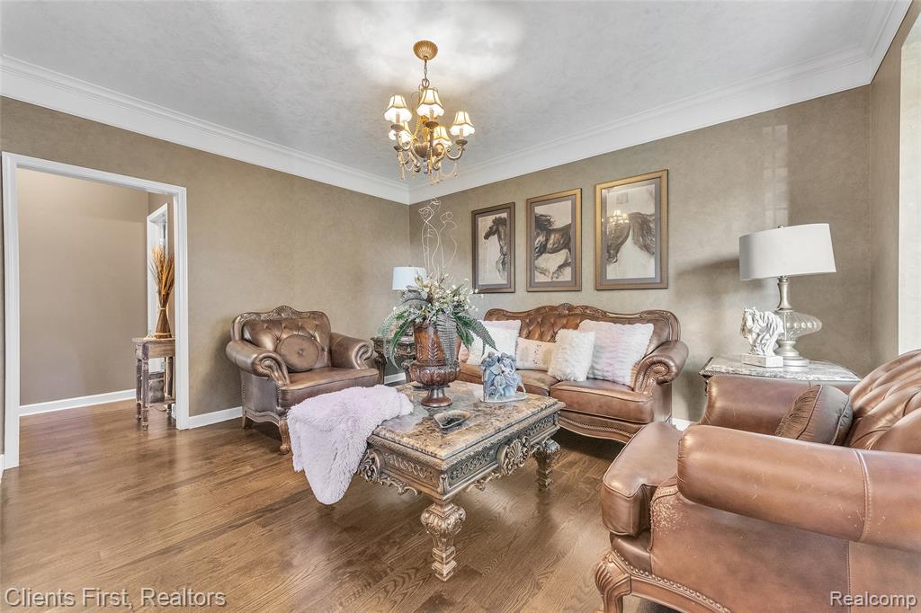 44497 White Pine Circle W, Northville, MI 48168 — Photo 11