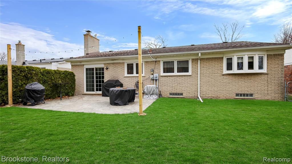 3992 Longmeadow Drive, Trenton, MI 48183 — Photo 25
