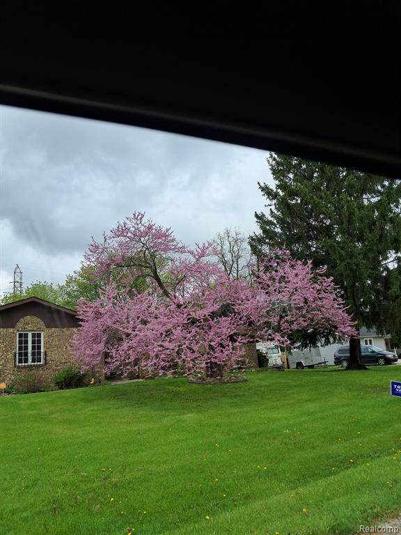 4157 CHERYL Drive, Flint, MI 48506 — Photo 2