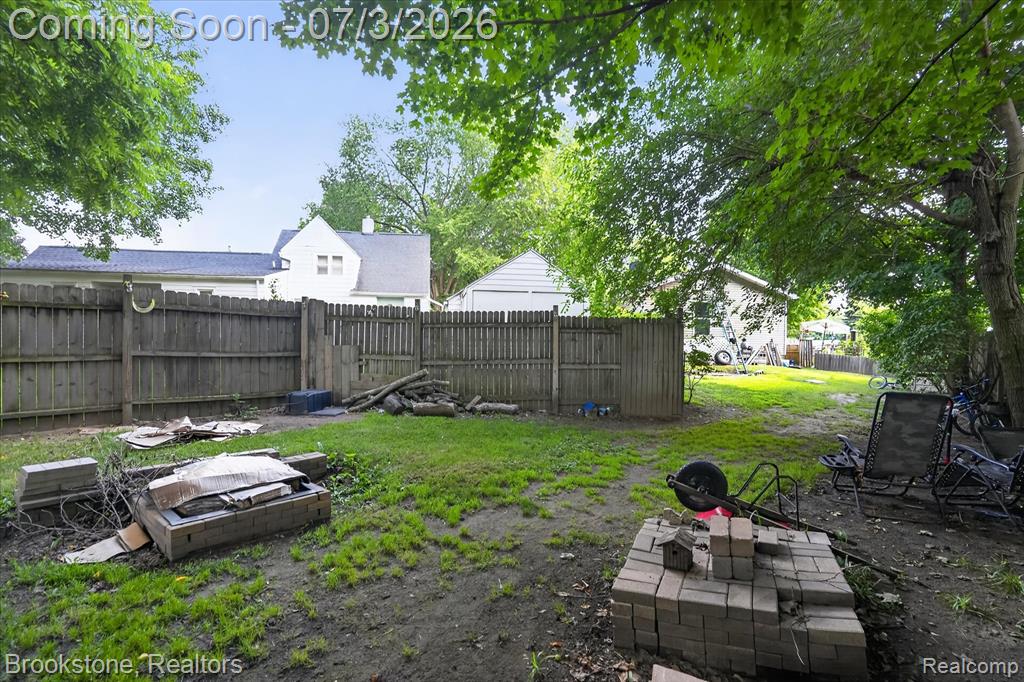 407 E Elizabeth Street, Eaton Rapids, MI 48827 — Photo 25