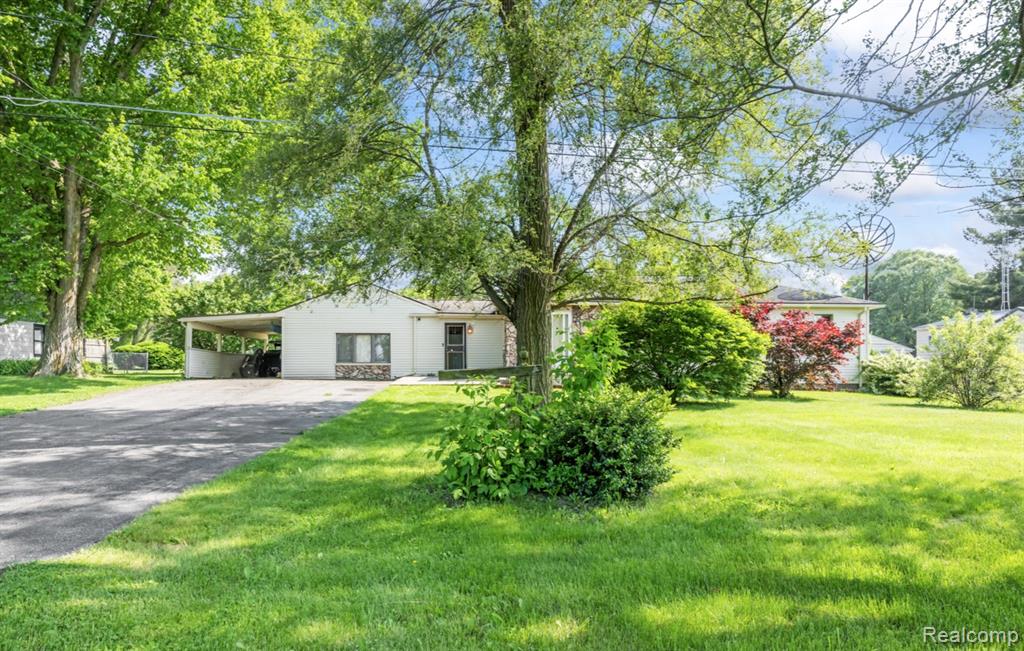 5304 E Frances Road, Mount Morris, MI 48458 — Photo 4