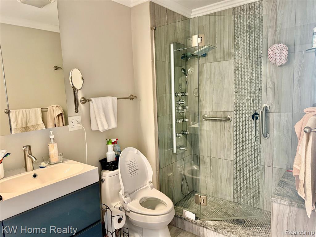 5481 S Piccadilly Circle, West Bloomfield, MI — Photo 25