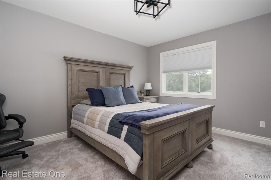 5525 Avington Parkway, Clarkston, MI 48348 — Photo 35