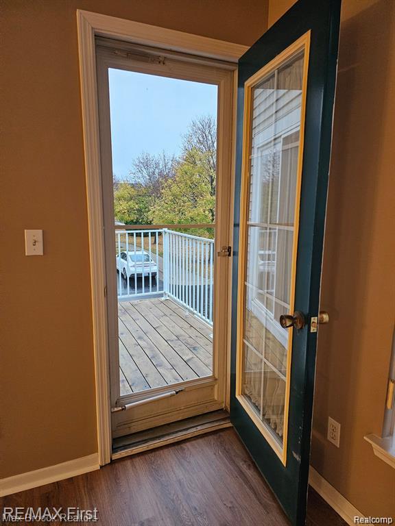4257 Berkshire Drive, Sterling Heights, MI 48314 — Photo 4
