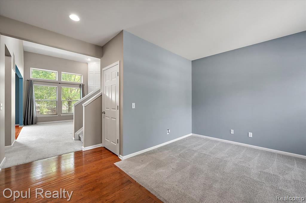 1978 Frances Way, Ypsilanti, MI 48198 — Photo 5