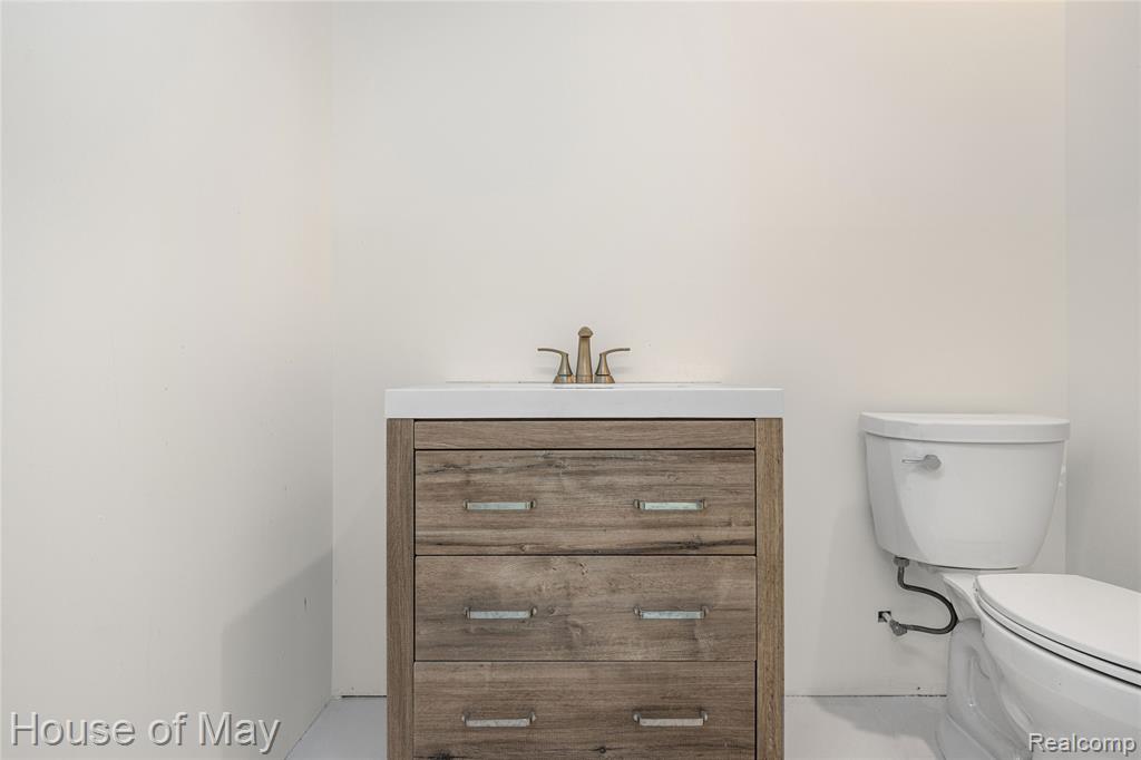 35260 Bradford Drive, New Baltimore, MI 48047 — Photo 26