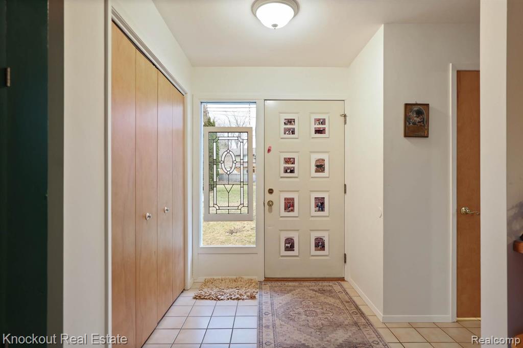 700 E GENESEE Street, D-17, Frankenmuth, MI 48734 — Photo 5