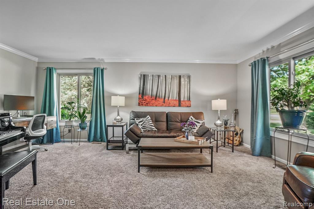 10124 Royce Drive, South Lyon, MI 48178 — Photo 18