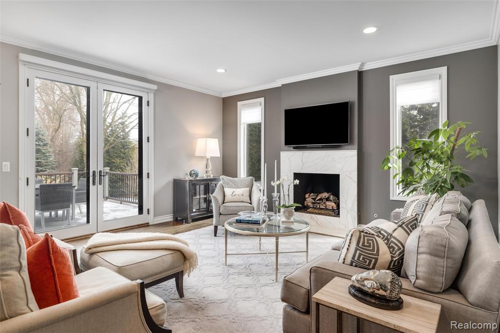 3010 E Bradford Drive, Bloomfield Hills, MI, 48301