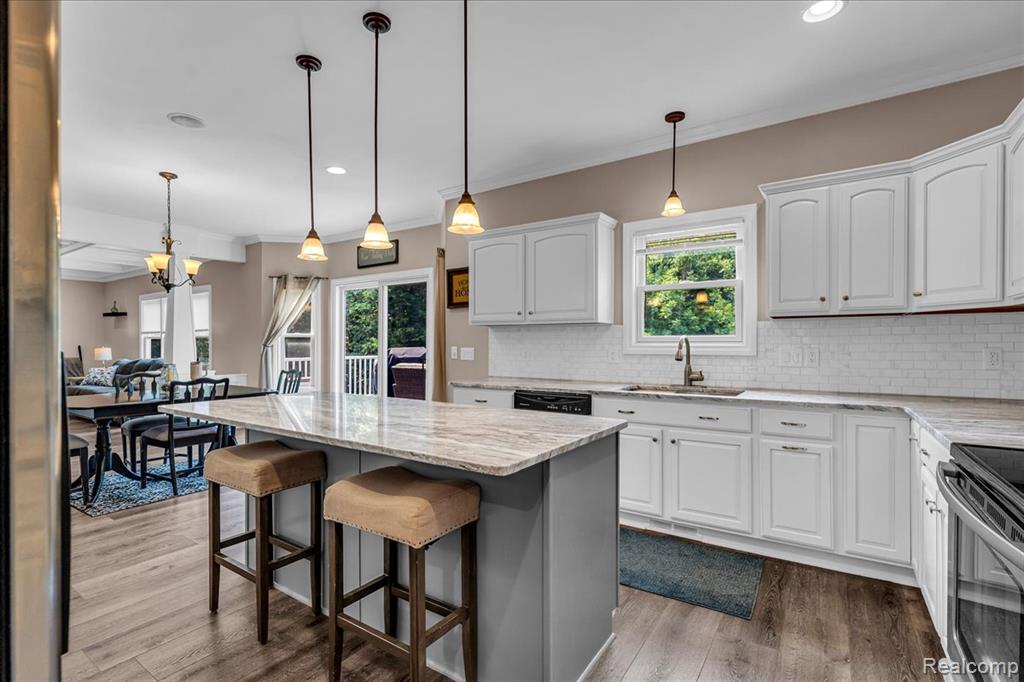 4142 Oak Street, Grand Blanc, MI 48439 — Photo 11