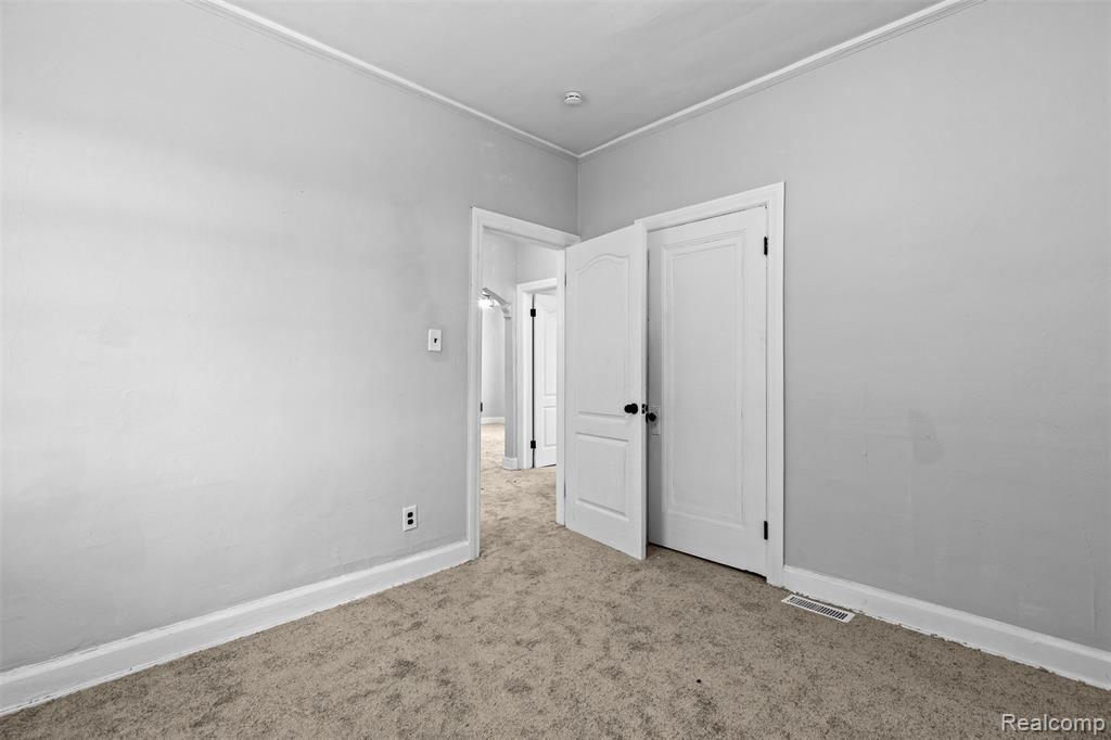 5243 Devonshire Road, Detroit, MI 48224 — Photo 20